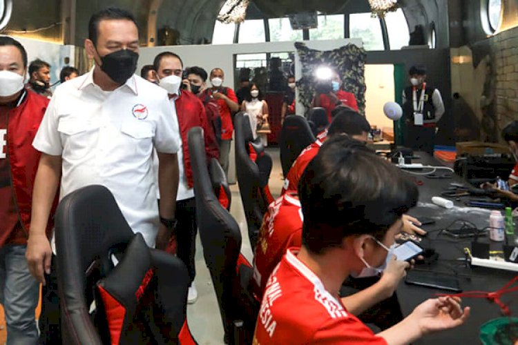 Gelar Pelatnas Di Megamendung, PBESI Siapkan Atlet Esports Ukir ...